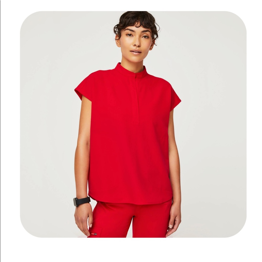 Figs NWT XS Rafaela Top in Pop Red